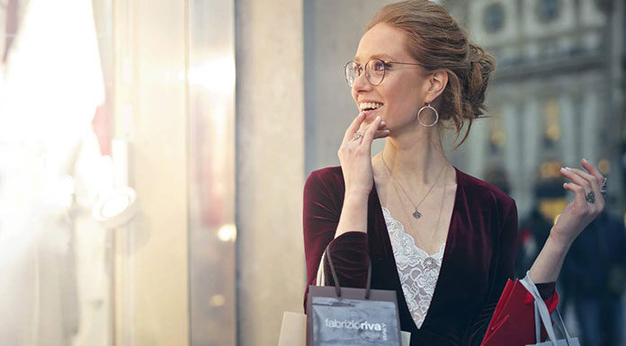 Skuteczne sposoby na przetłuszczające się włosy