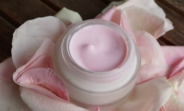 Czy serum z witaminą C można stosować codziennie?