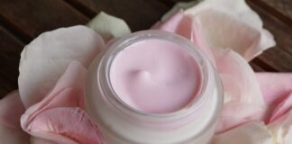 Co pierwsze serum czy krem?