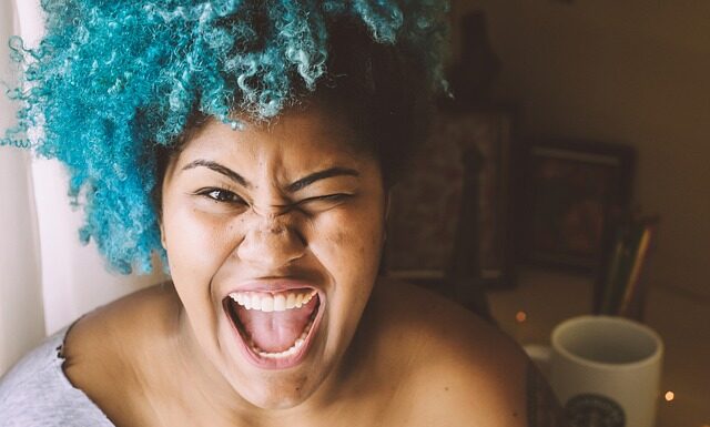 Co znaczy peruka bez czepka? Co znaczy peruka bez czepka?