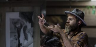 Czy fryzjer musi mieć uprawnienia?