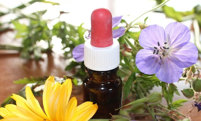 Czym się różni esencja od emulsji?