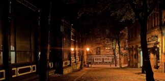 Jak optycznie wyszczuplić kostki?