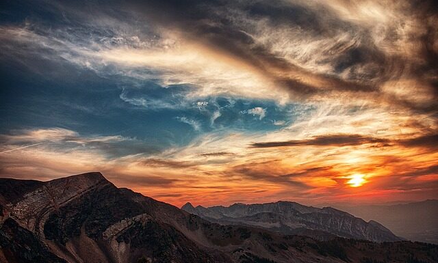 Do której godziny słońce opala?