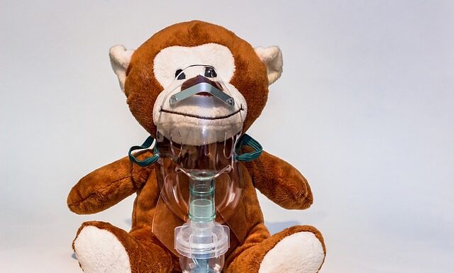 Czy po masce w płachcie nakłada się krem?