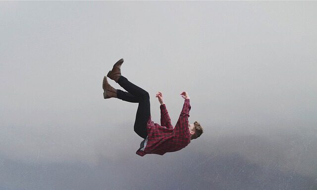 Jak nosić koszulę do spodenek? Jak nosić koszulę do spodenek?